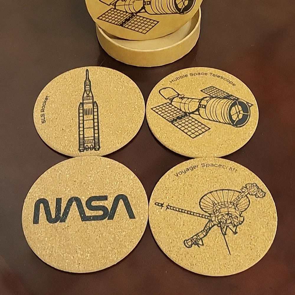 Coaster set - Picture 2 of 3